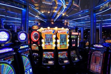 oto88 mobile app interface showing sportsbook and casino sections